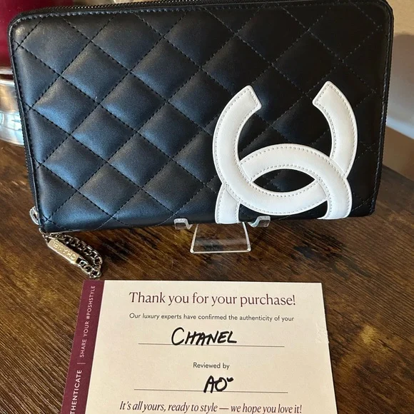 Authentic Chanel Black Calfskin Cambon Long Zip Wallet w Authenticity card - Picture 6 of 11